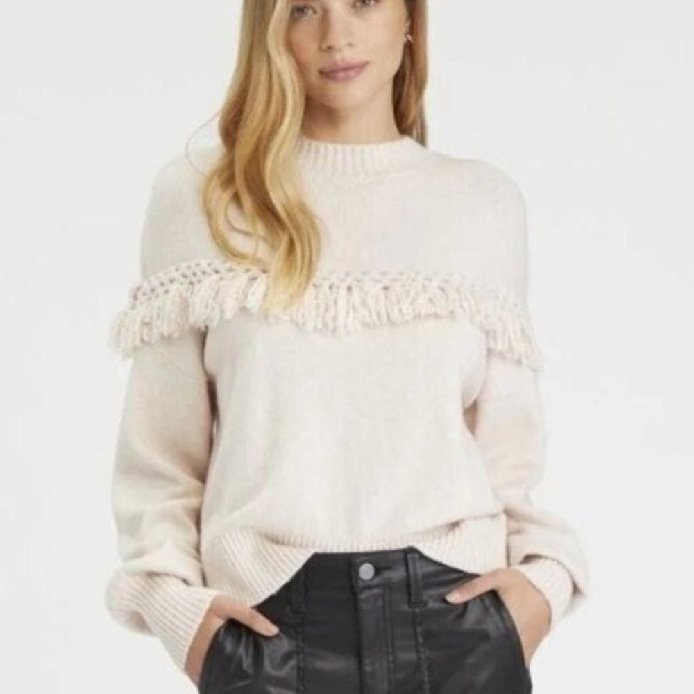 Sanctuary Cream Sweater with Tassels size Medium